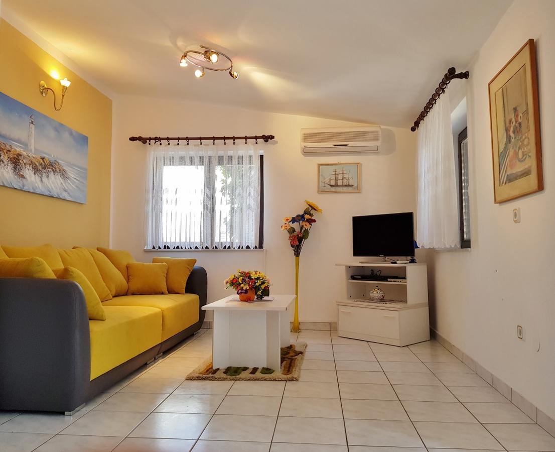 Apartment Luna Vodice Exterior foto